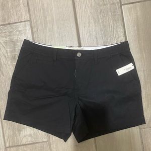 Old Navy 5” khaki shorts, black, women’s size 10